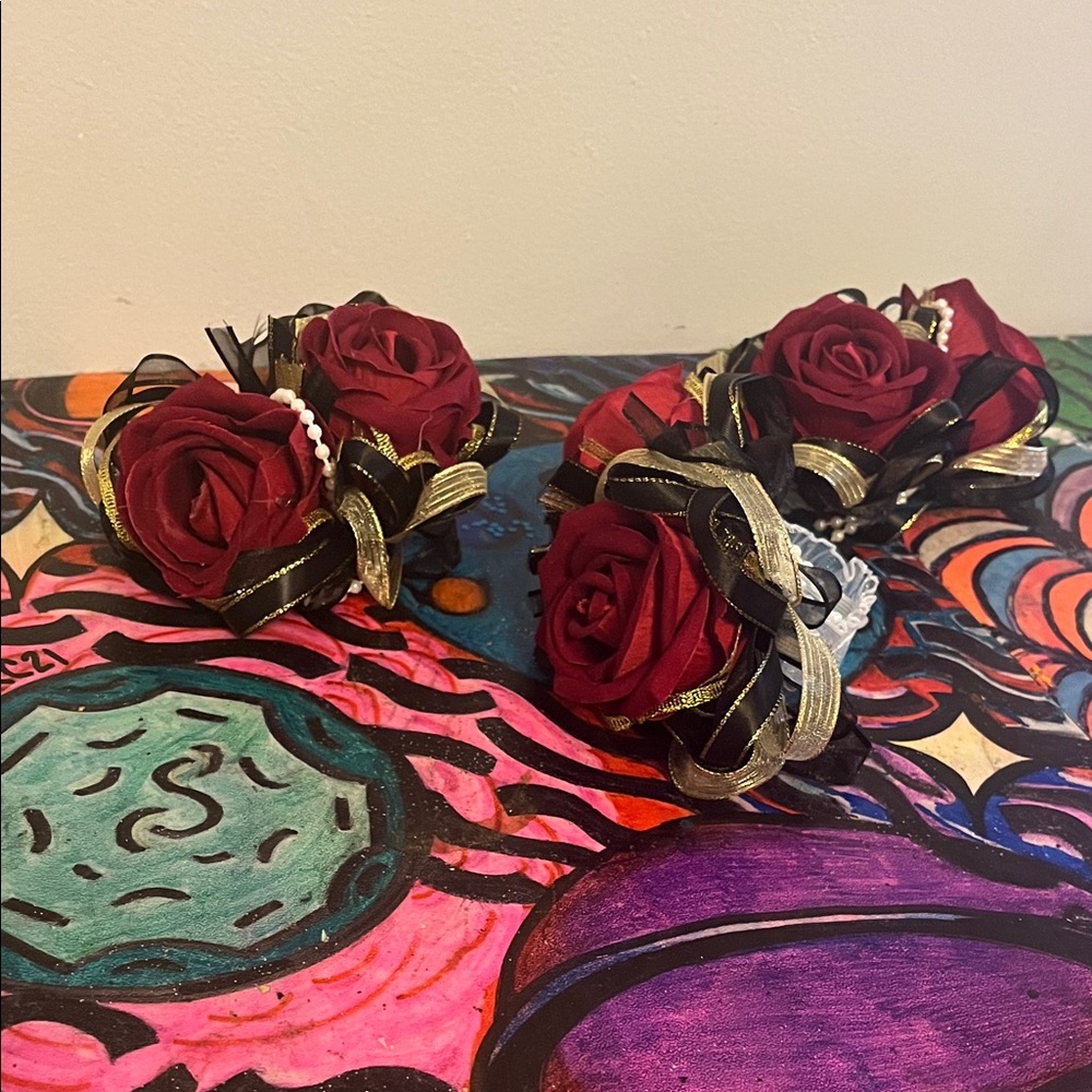 Elegant Red Rose Boutonniere Set
